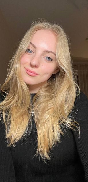 Model - ElizabethForYou Hot