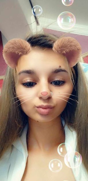 Model - Ella striptease