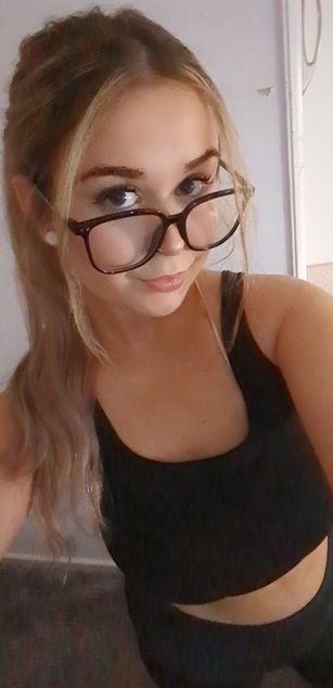 Model - Holly Kitten roleplay