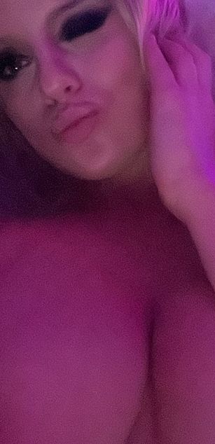 Model - NattyNat roleplay