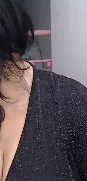 Model - BruneteBBW outfits