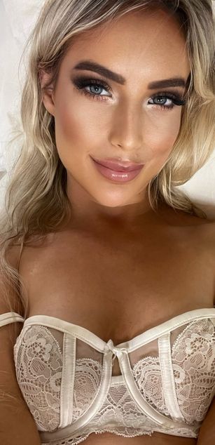 Model - Missy_matrix dirtytalk