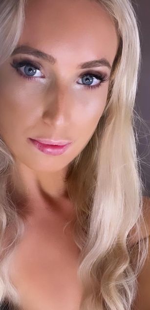 Model - Missy_matrix dirtytalk