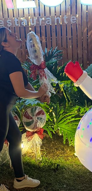 Model - Nina Parker blowjob