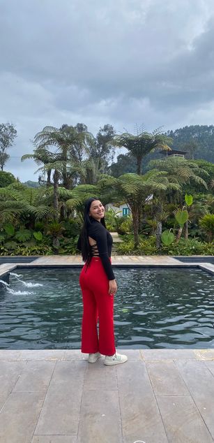 Model - Iris Moira blowjob