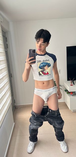 Model - santy7u7 ass