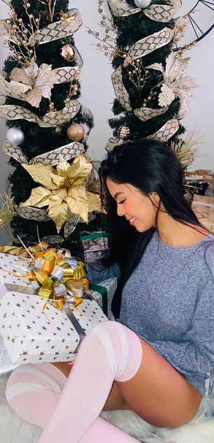 Model - AntonellaSteell bigtits