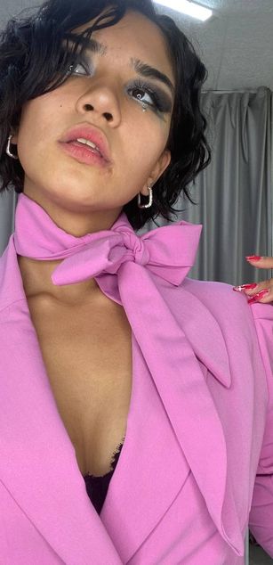 Model - Kim_Sherman legs