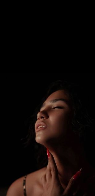 Model - Kim_Sherman legs