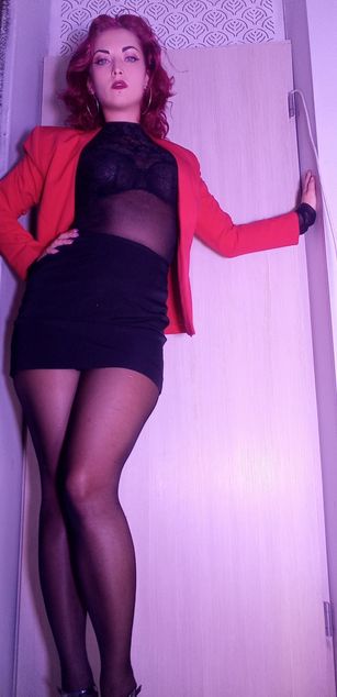 Model - mistress_Asmodeus pantyhose