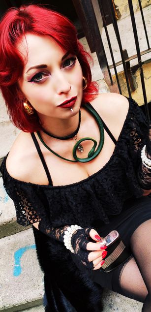 Model - mistress_Asmodeus pantyhose