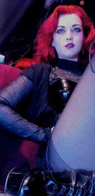 Model - mistress_Asmodeus pantyhose