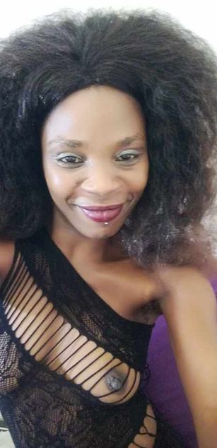 Model - SexySmall dance