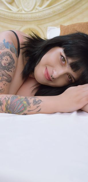 Model - TaliaTrinity boobs