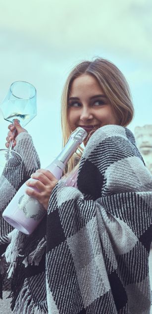 Model - AppleBrandy striptease