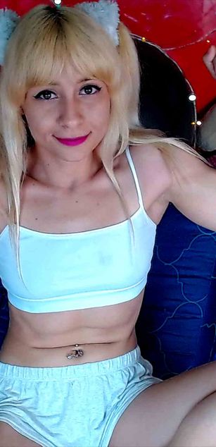 Model - Dasly Sunshine deepthroat