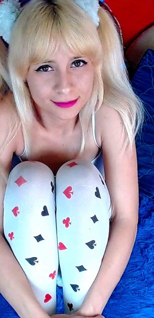 Model - Dasly Sunshine deepthroat