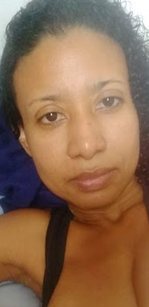 Model - LorenzaDuraznos natural