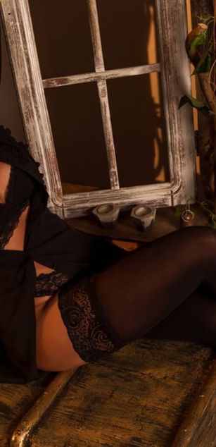 Model - WantedSugar ass