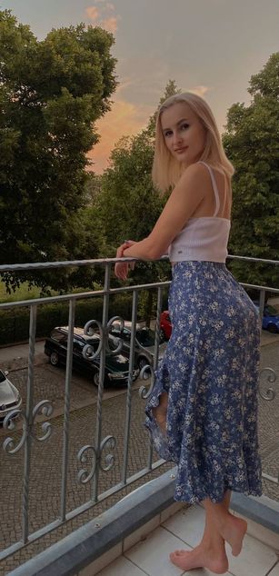 Model - Vera_venera ass