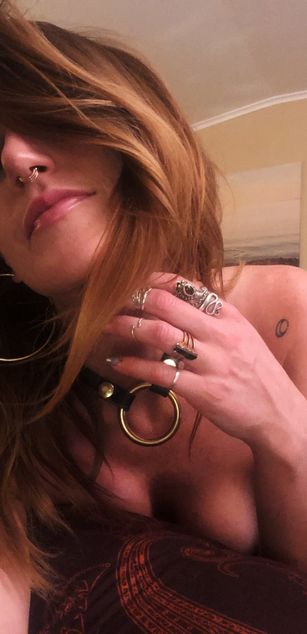 Model - Mystic Ivy femdom