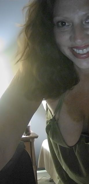 Model - Simone Lovelee mature