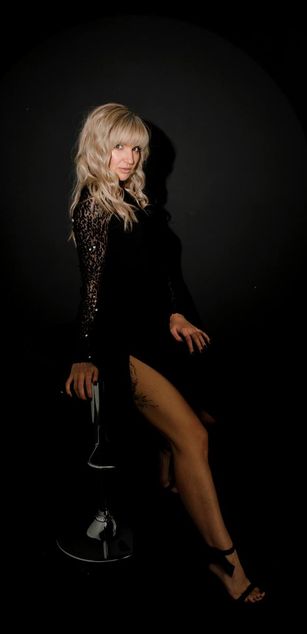 Model - Bel_Cassandra roleplay