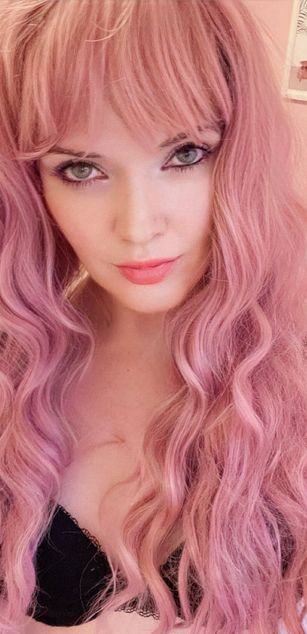 Model - EvaRose1 dirty