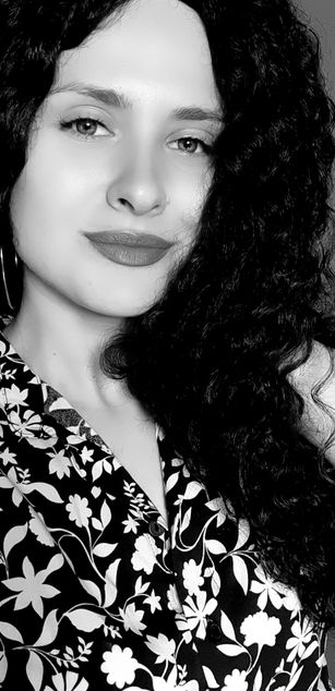 Model - Victoria feet