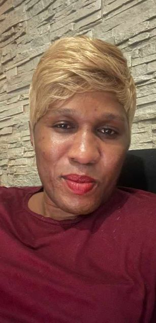 Model - PrincessofcumXX2 striptease