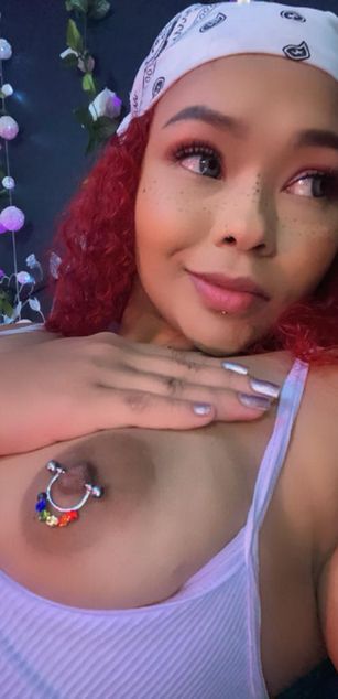 Model - Anny Williams ass