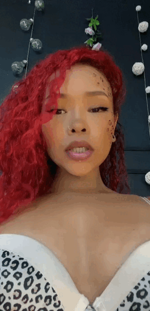 Model - Anny Williams ass