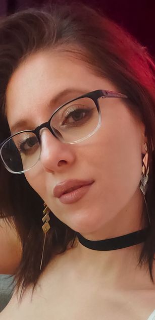 Model - Entitled Bitch dirtytalk