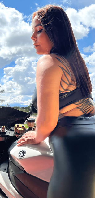 Model - Lilith Rosee deepthroat