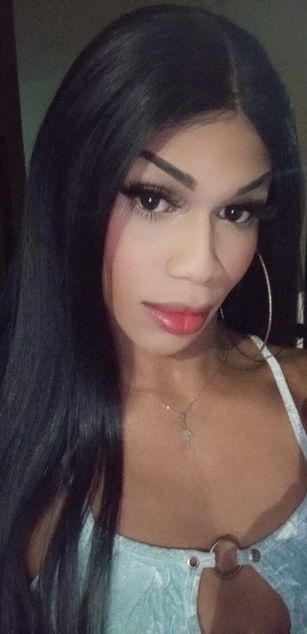 Model - SashaLeroy ass