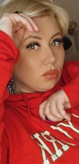 Model - AnnLove chat