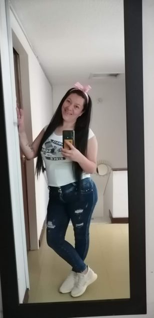 Model - ELLEN deepthroat