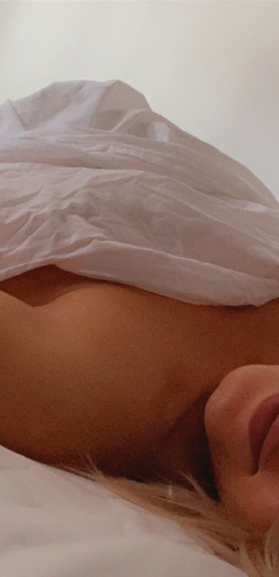 Model - SophieAnn_ POV