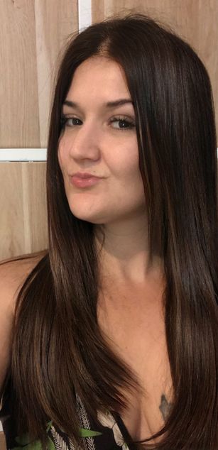 Model - Queen Isla cei