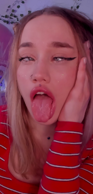 Model - FionaPowerpuff deepthroat