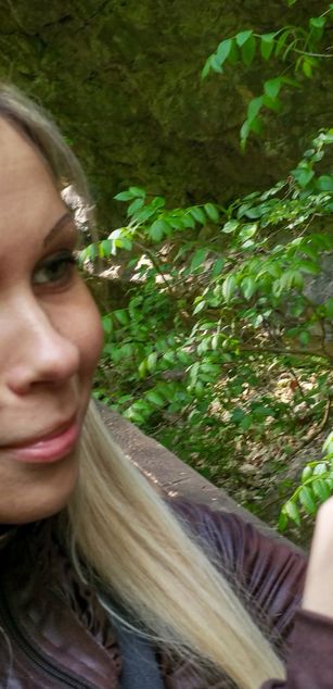 Model - Goddess Barbie Femdom Hottie bigtits