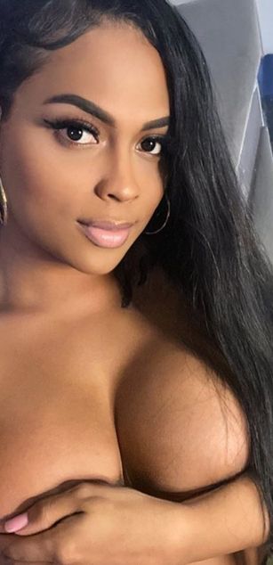 Model - Victoria phillips bigcock