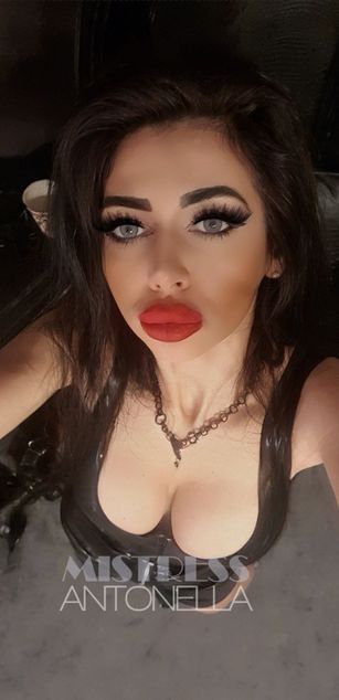 Model - MistressAntonella - High class DOMINATRIX l Sissification and fetish games EXPERT l Worship me fetish