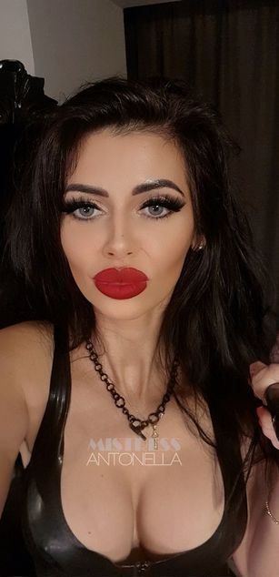 Model - MistressAntonella - High class DOMINATRIX l Sissification and fetish games EXPERT l Worship me fetish