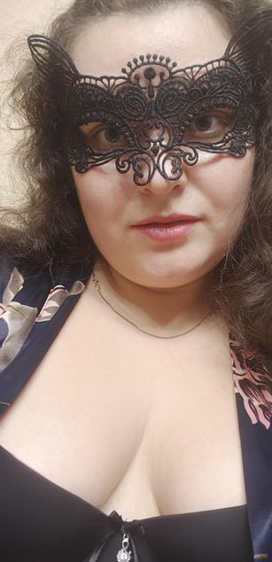 Model - Karina Hart roleplay