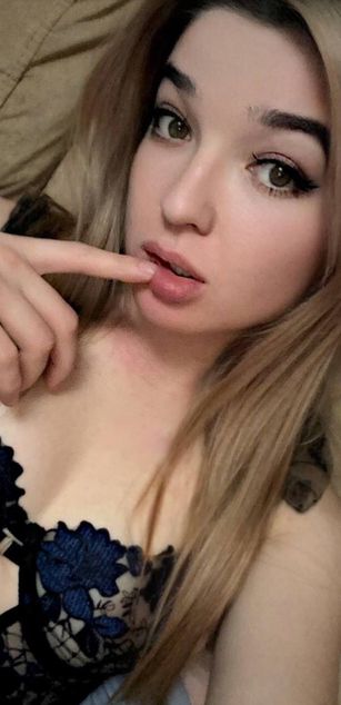 Model - Jennie_Kim smalltits