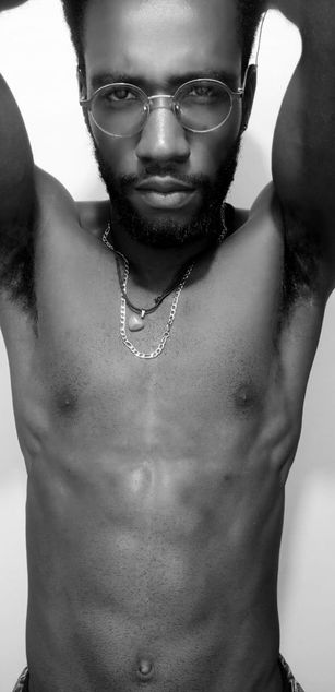 Model - eros harm ass