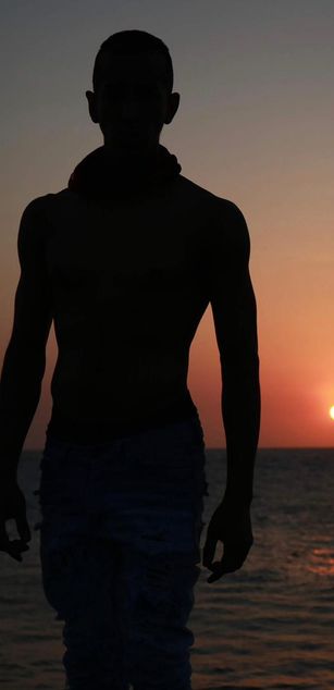 Model - Donovan feet