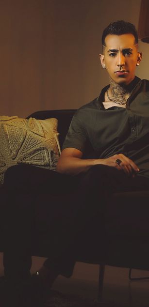 Model - Donovan feet