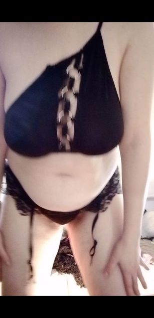 Model - NinaCherry toys